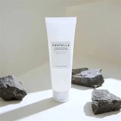 SKIN1004 – Madagascar Centella Tone Brightening Cleansing Gel Foam, 125 ml