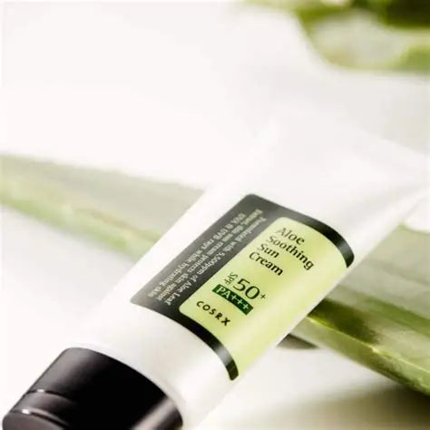Crema solar calmante con aloe de COSRX FPS 50+ 50 ml